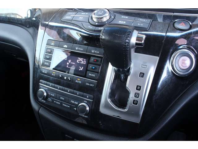 エルグランド 2010/H22