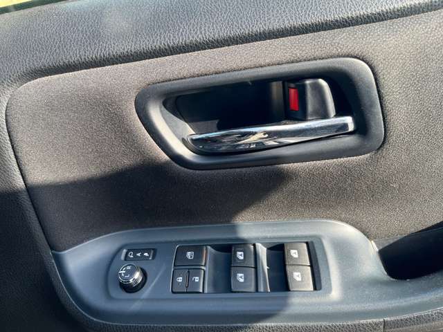 ヴォクシー 2015/H27