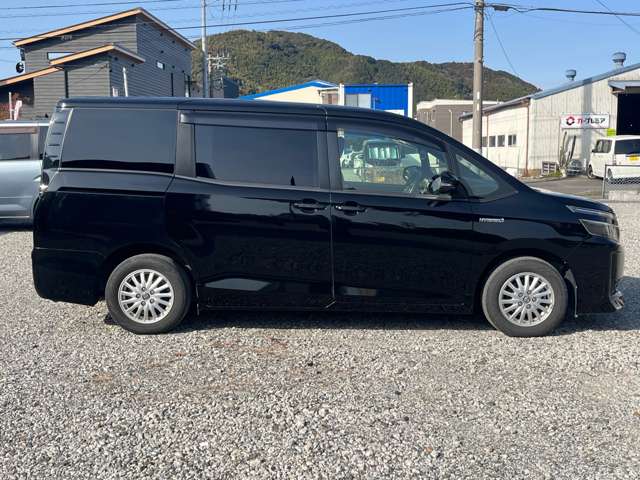 ヴォクシー 2015/H27