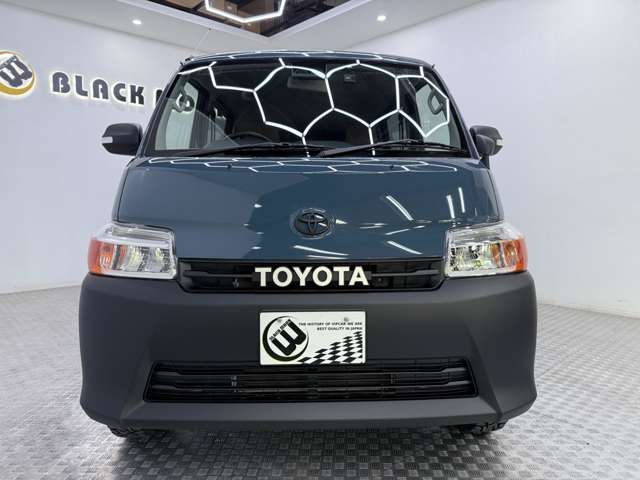 タウンエースバン 2022/R04