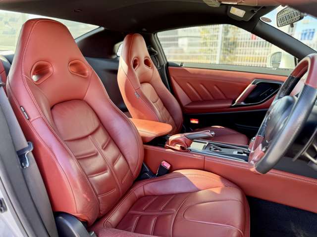 GT-R 2014/H26