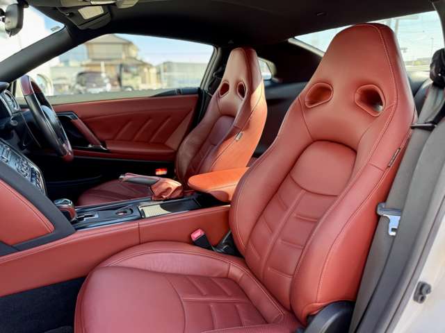 GT-R 2014/H26