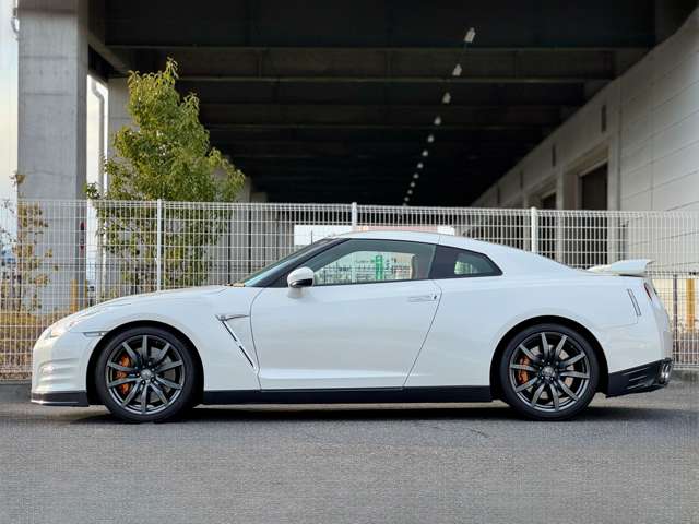 GT-R 2014/H26
