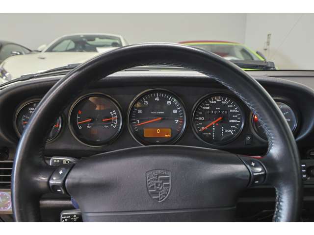 911 1996/H08