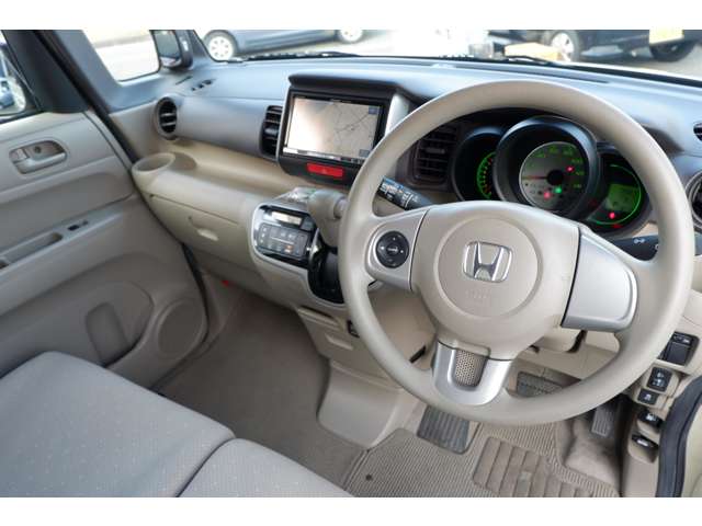 N-BOX 2013/H25