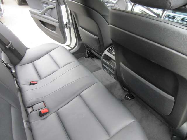 5シリーズ 2012/H24