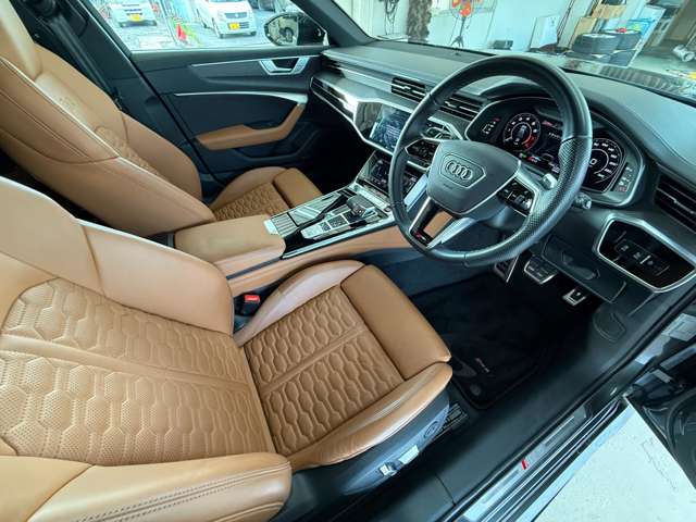 RS6アバント 2022/R04