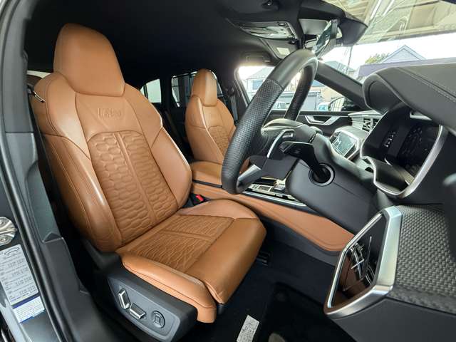 RS6アバント 2022/R04