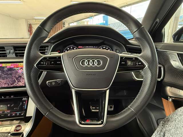 RS6アバント 2022/R04