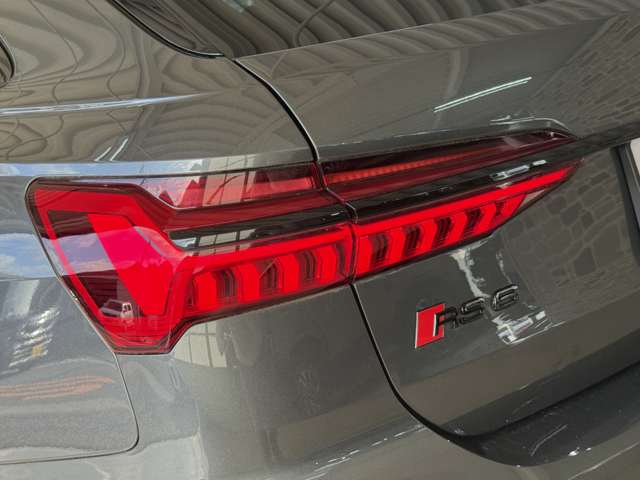 RS6アバント 2022/R04