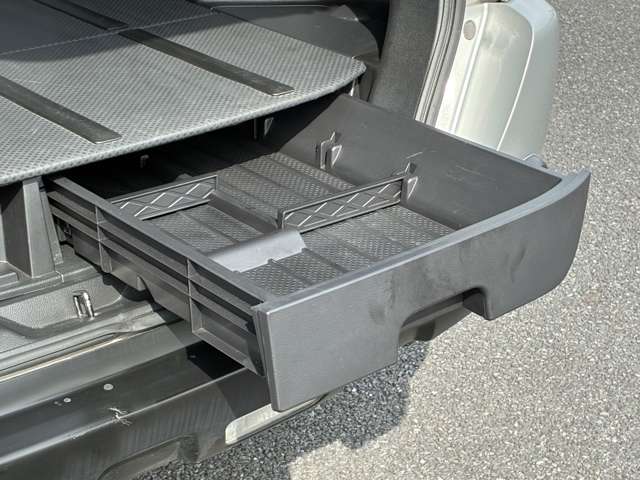 エクストレイル 2011/H23