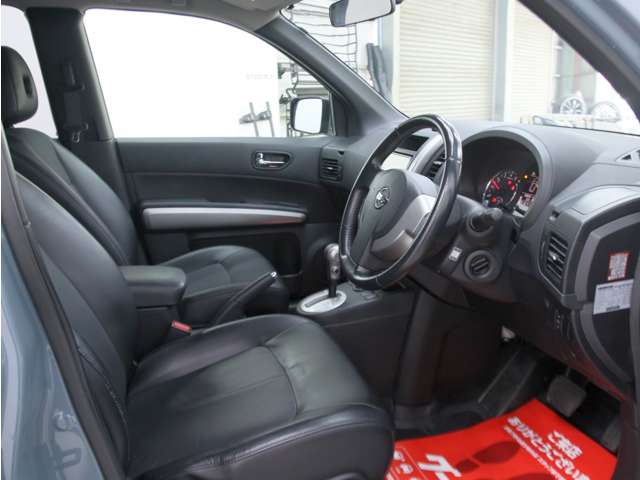 エクストレイル 2011/H23