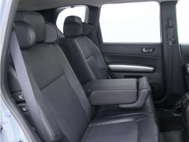 エクストレイル 2011/H23