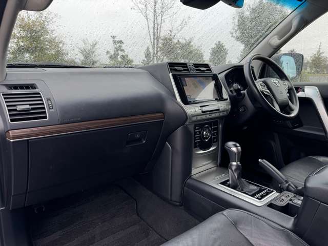 ランドクルーザープラド 2019/H31