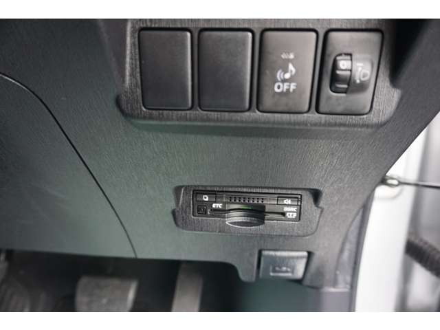 プリウスα 2015/H27