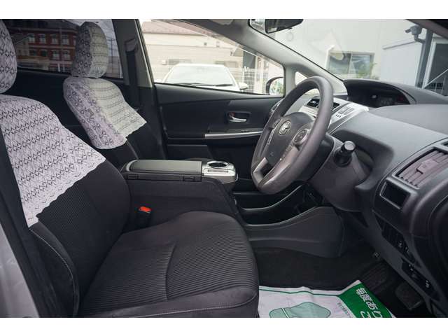 プリウスα 2015/H27