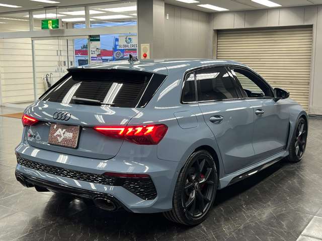 RS3スポーツバック 2023/R05