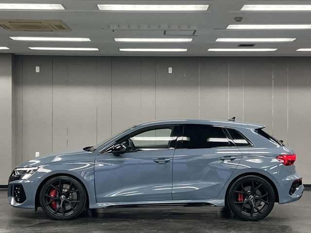 RS3スポーツバック 2023/R05