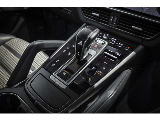 カイエンクーペ 2020/R02