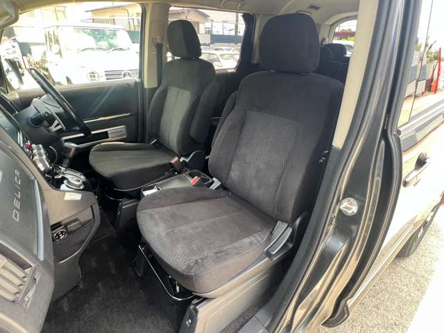 デリカD：5 2013/H25