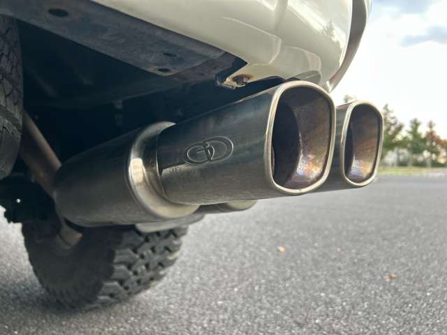 ランドクルーザープラド 2012/H24