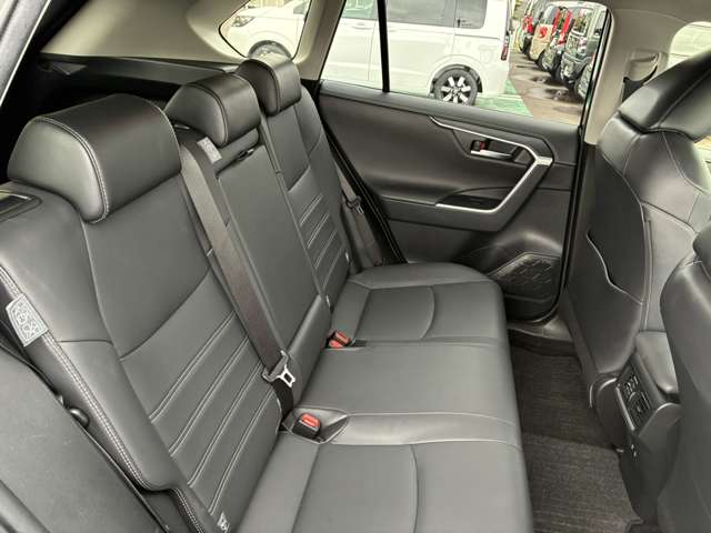 RAV4 2021/R03