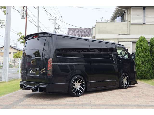ハイエースバン 2022/R04