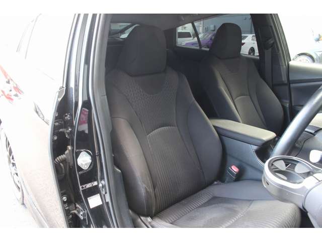 プリウス 2018/H30