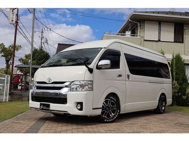 ハイエースコミューター 2015/H27