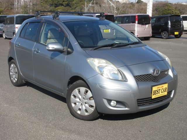 ヴィッツ 2009/H21