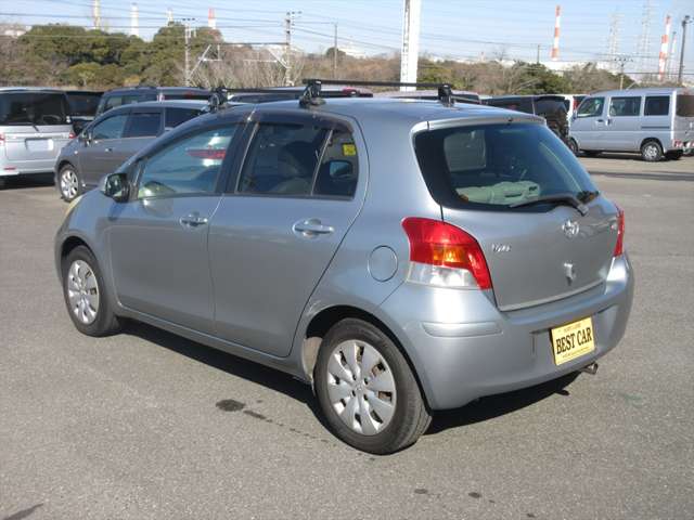 ヴィッツ 2009/H21