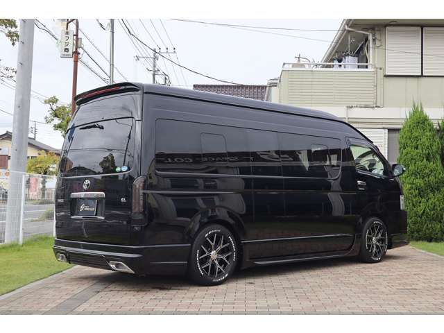 ハイエースコミューター 2021/R03