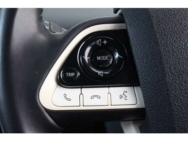 プリウス 2016/H28