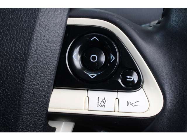 プリウス 2016/H28