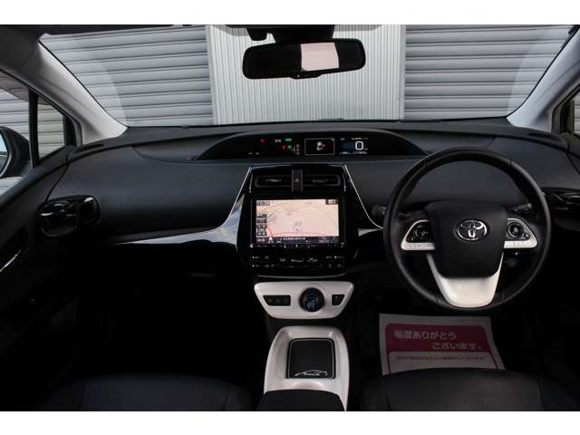 プリウス 2016/H28