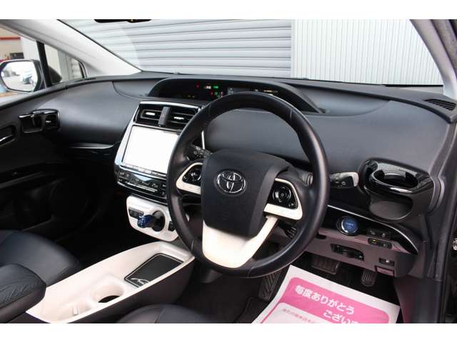 プリウス 2016/H28