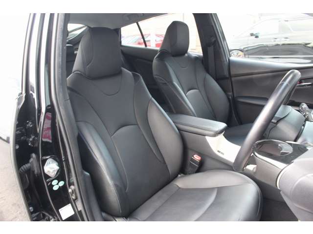 プリウス 2016/H28