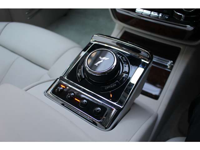 ファントム 2019/R01