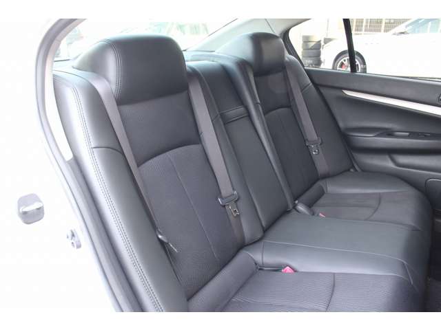 スカイライン 2011/H23