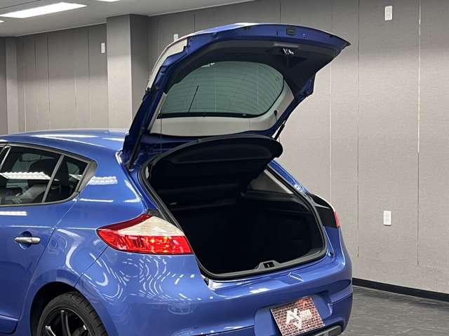 メガーヌ 2014/H26