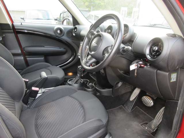 ミニクロスオーバー 2015/H27