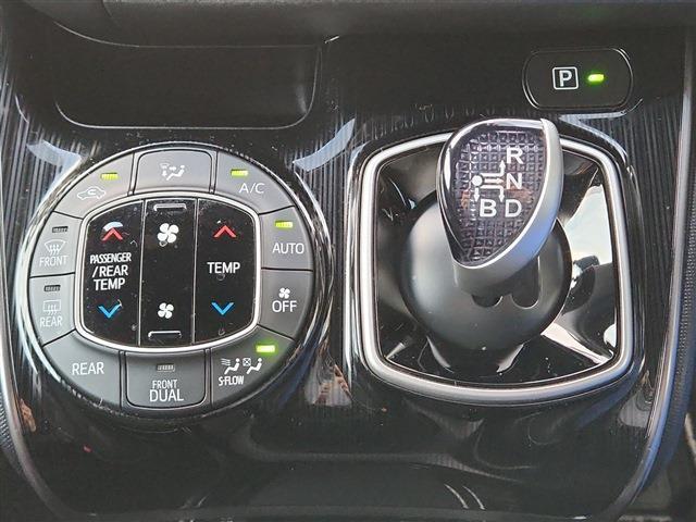 エスクァイア 2019/R1