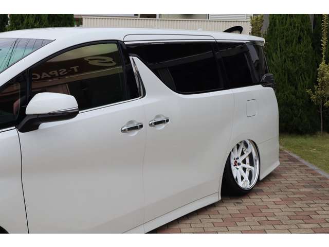 ヴェルファイア 2019/R01