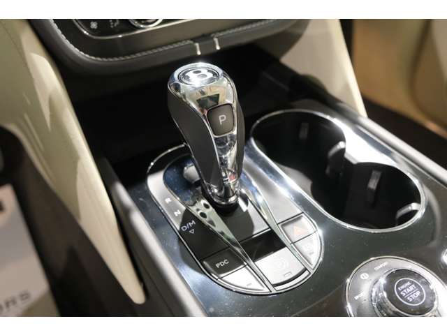 ベンテイガ 2017/H29