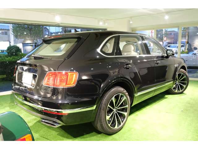 ベンテイガ 2017/H29