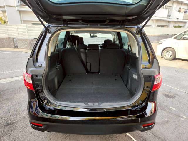 プレマシー 2011/H23