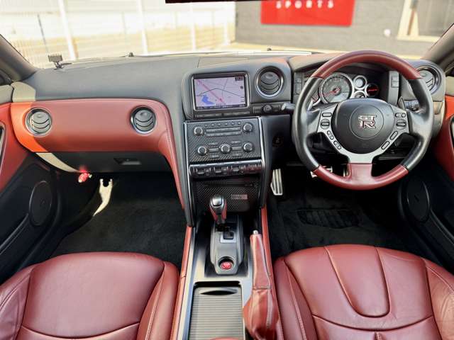 GT-R 2014/H26