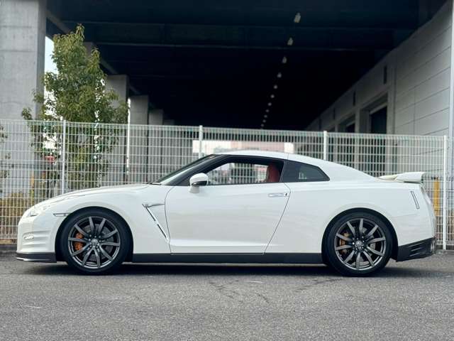 GT-R 2014/H26