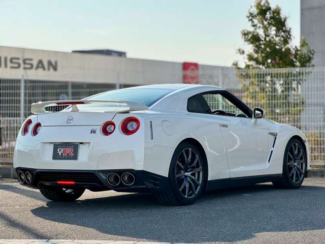 GT-R 2014/H26