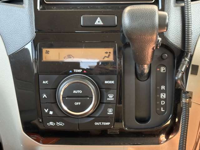 パレット 2010/H22